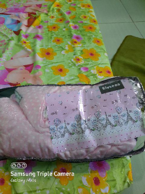 Selimut Kintakun Karakter Bulu Ukuran 160x200 Original Termurah