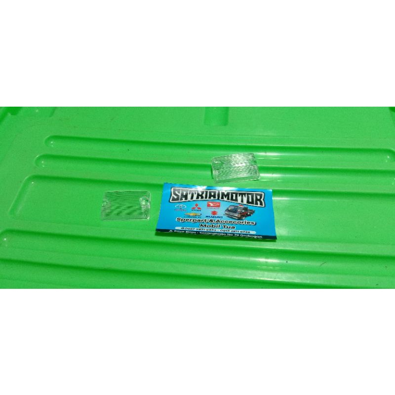 mika sen samping kristal Daihatsu Hijet 1000 s75