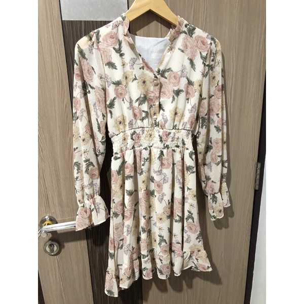 Preloved Dress Flower