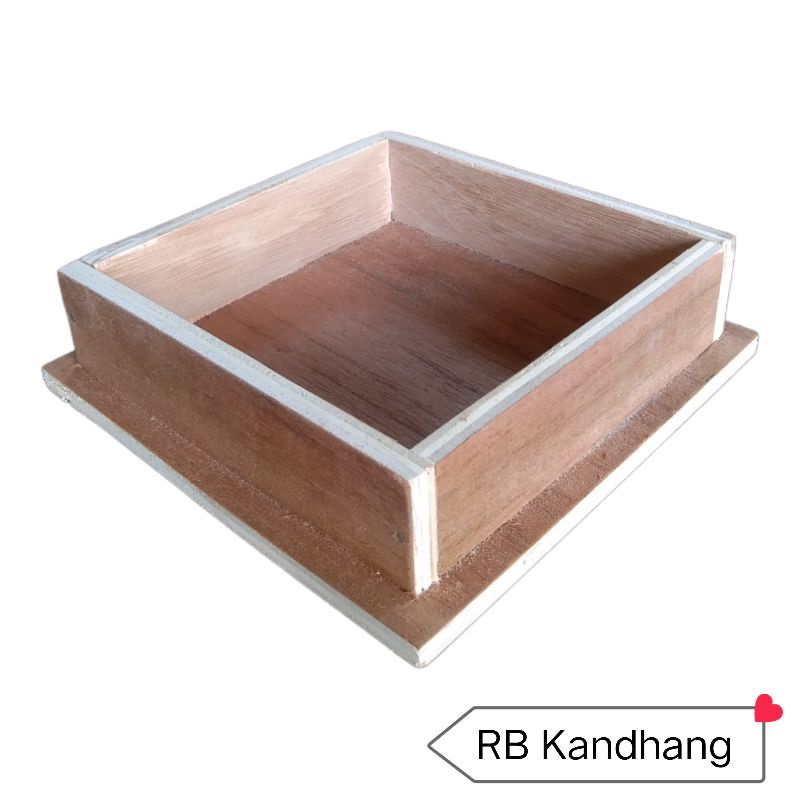 Kotak Telur Burung Merpati Triplek