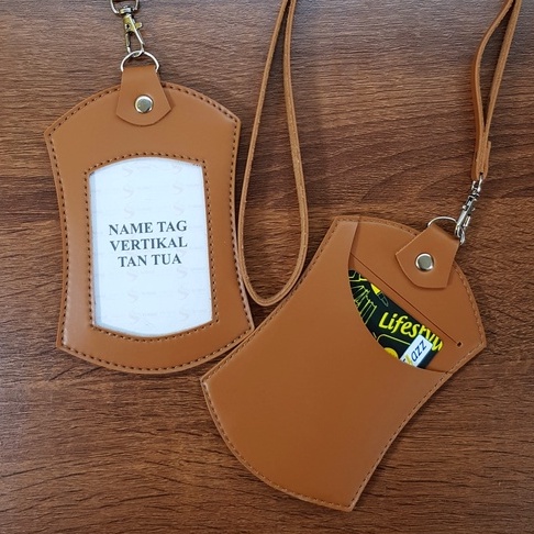 

GANTUNGAN NAMA / NAME TAG KULIT / ID CARD HOLDER KULIT / ID CARD SS39