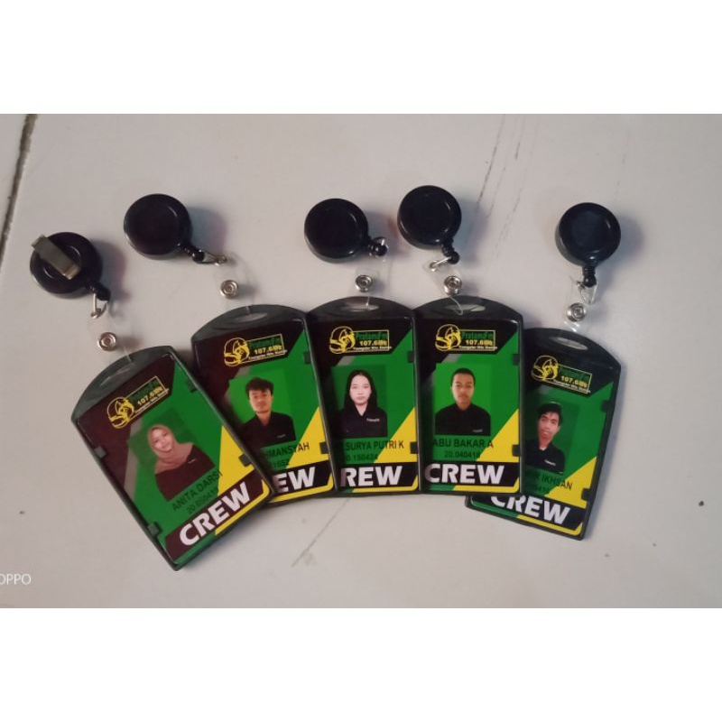 

cetak ID Card, name card, tanda pengenal, cocard