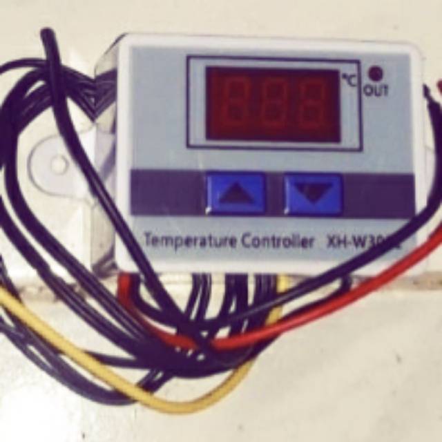 Termostat Mesin Tetas AC 220V