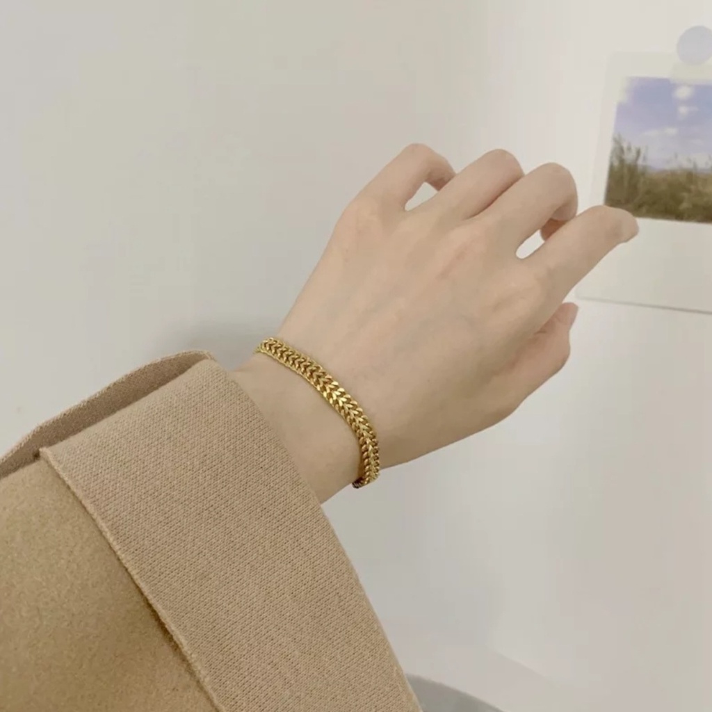 Gelang Rantai Kuba Lapisan Ganda Warna Gold