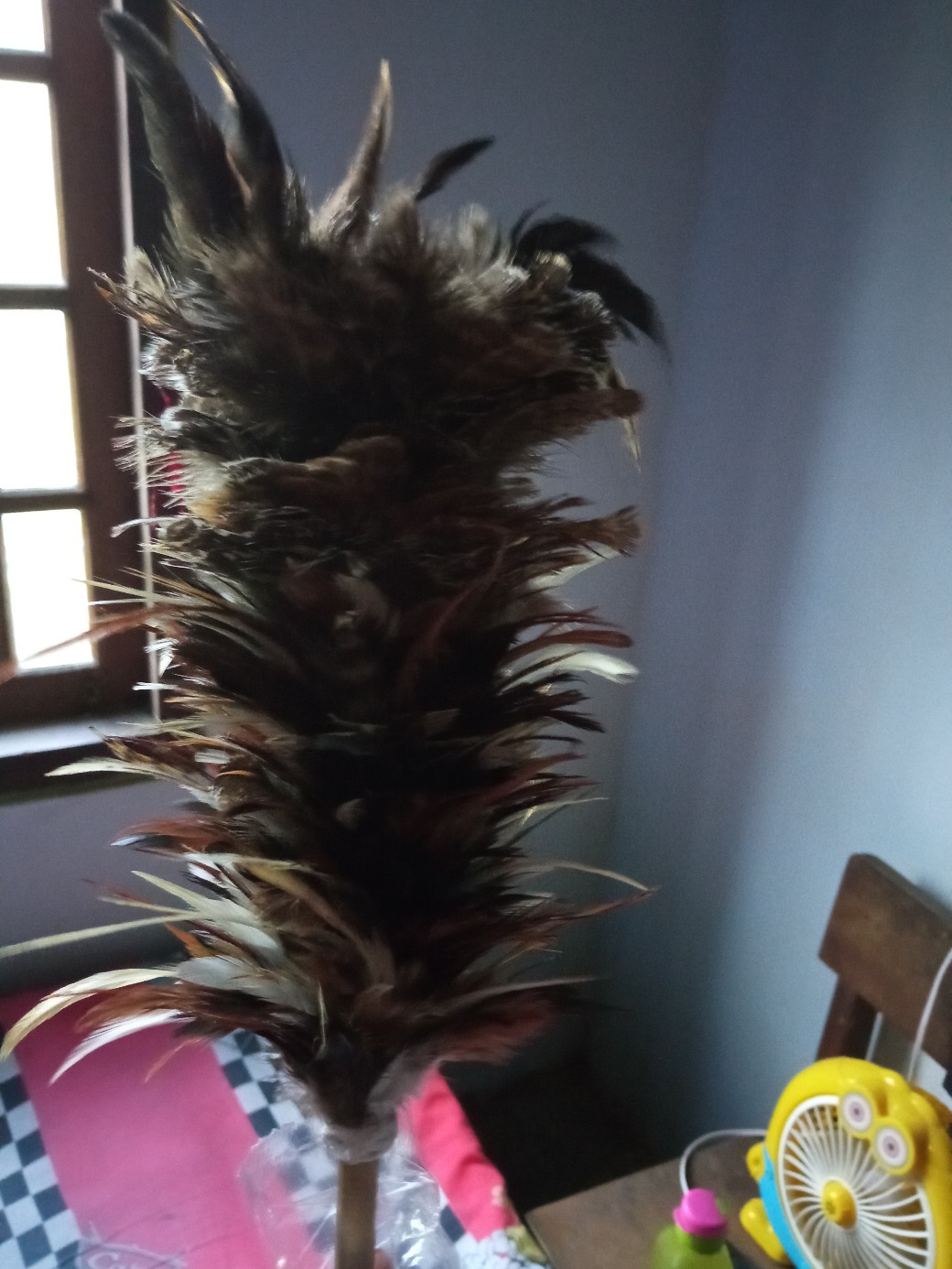 Kemoceng Bulu Ayam Kombinasi Ayam Arab - Grosir Souvenir Kemoceng Sulak Bulu Ulu Ayam Halus Murah