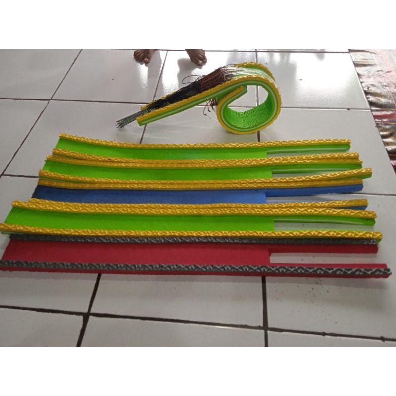 perumah racik ayam hutan