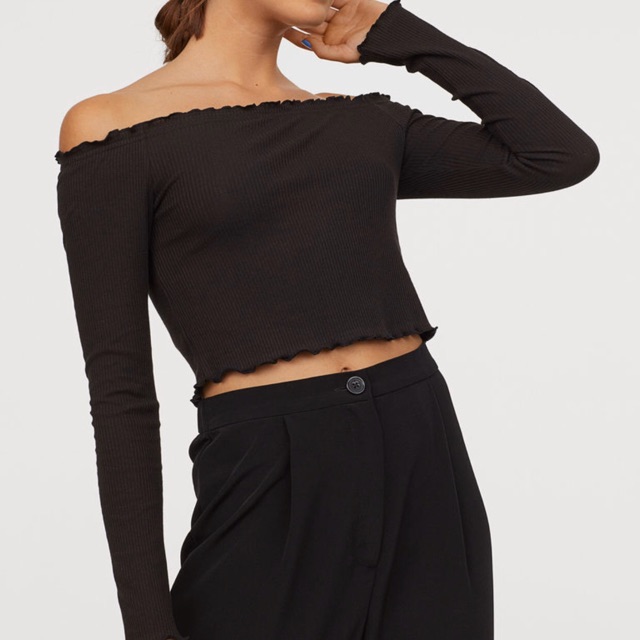 Off-the-Shoulder Top HnM