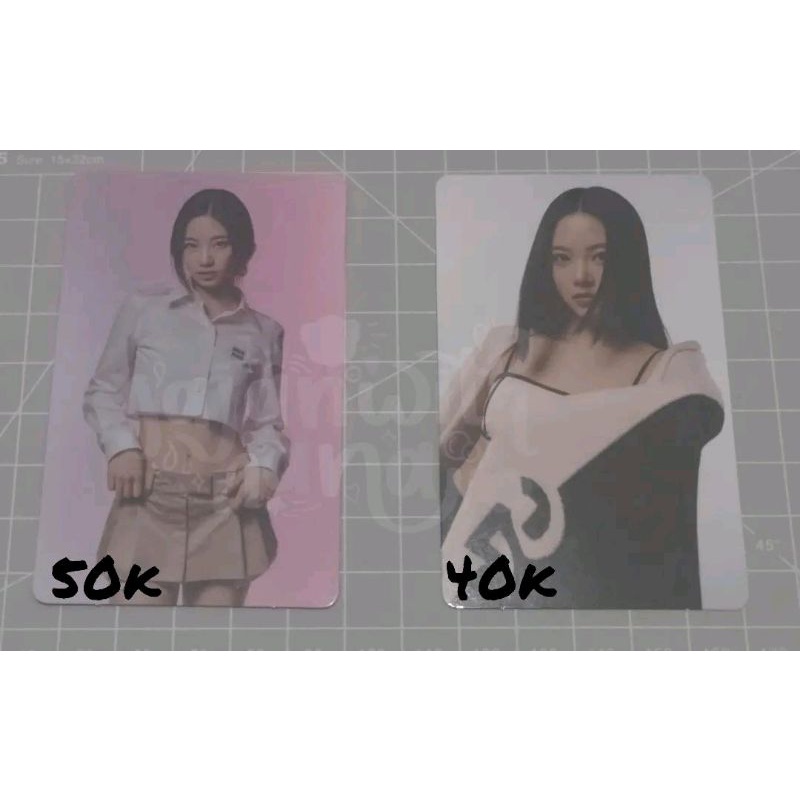 pc le sserafim kazuha eunchae fearless monochrome bouquet