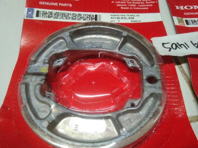 Kampas Rem Depan dan Belakang Beat fi Scoopy fi Spacy Vario110 VARIO 125/150 old Beat led