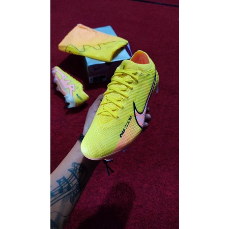 Sepatu Bola Nike Zoom Vapor 15 Elite AG / FG Yellow original