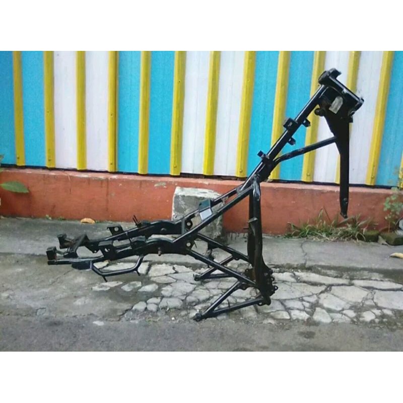 Rangka Kerangka Suzuki Thunder 125 Frame Rangka Body Kerangka