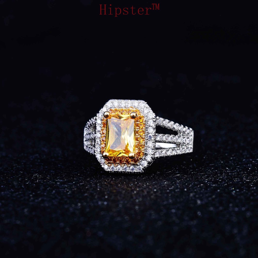 Cincin Model Terbuka Aksen Berlian Warna Kuning Untuk Wanita