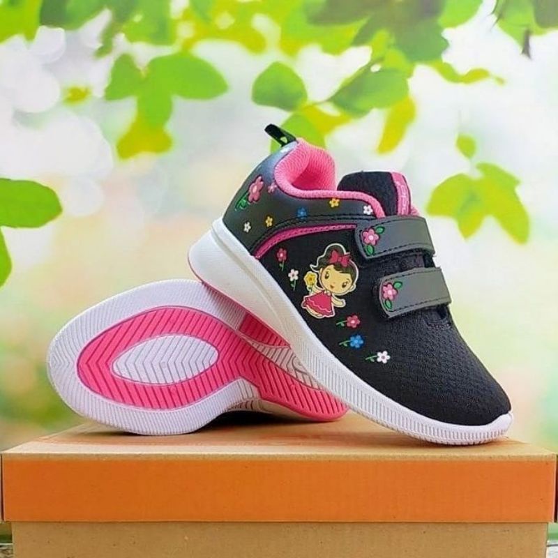 Sepatu Anak Perempuan Sekolah TK - SD Ando Minicorn Size 29-32 Original-5