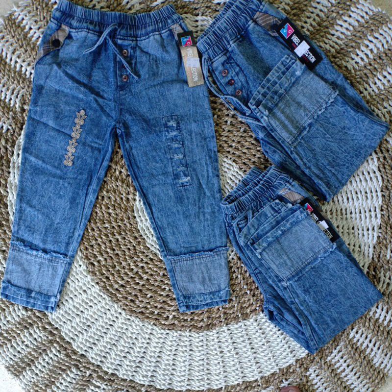 BAGGY PANTS LUNA JEANS ANAK:4--7 THN