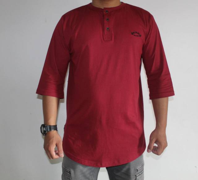 Kaos polos lengan 3/4 model kurta