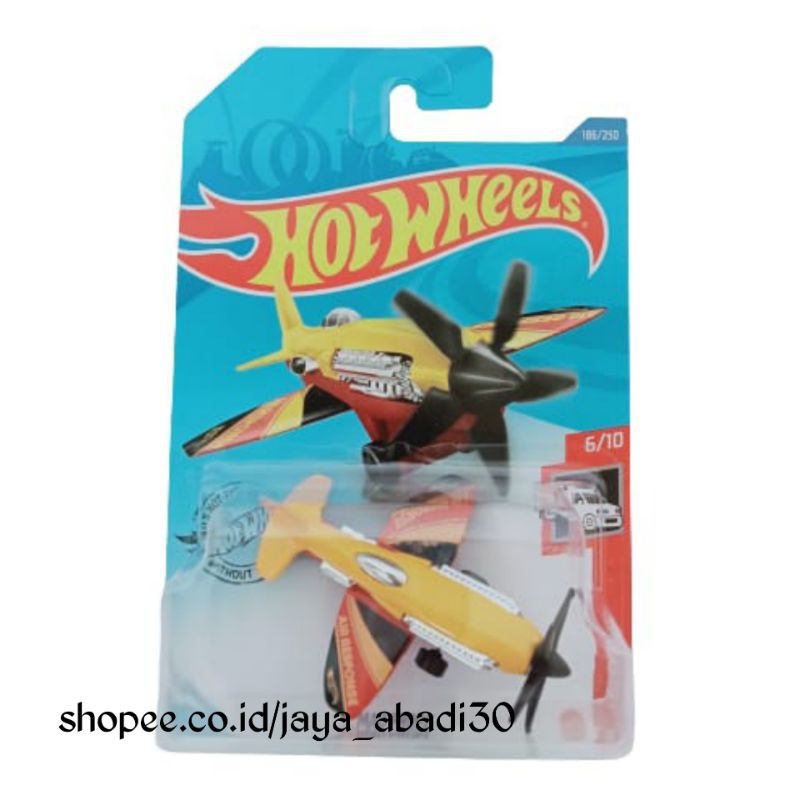 MAINAN DIECAST ASLI MERK HOTWHEELS C4982