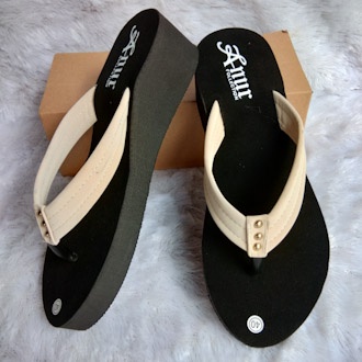 ANUR-SANDAL WEDGES SPON HARIAN WANITA TERBARU CAPIT CENONG TINGGI 4 CM-ANUR