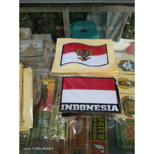 STICKER EMBLEM BENDERA INDONESIA TIMBUL