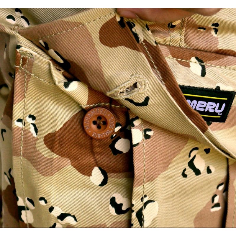 CELANA PENDEK MAHAMERU LORENG