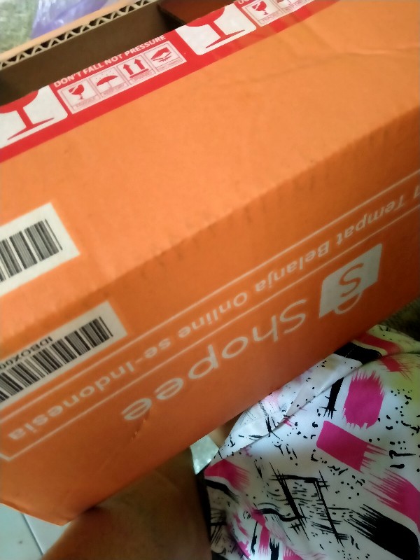 Onyx Orbits Mangkuk Plastik Frosty 2 As 6.5 (3 Pcs)