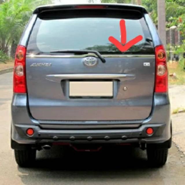 List Lis Kaca Belakang Mobil AVANZA XENIA Lama VVTI 2003 2004 2005 2006 2007 2008 2009 2010 Chrome