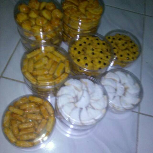 

Kue kering home made
