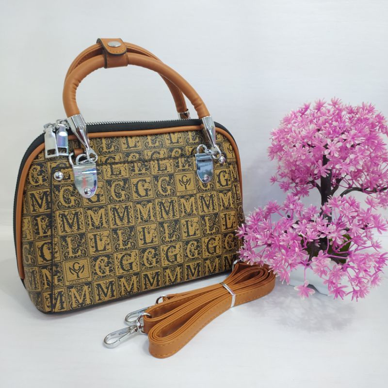 Tas Bahu Wanita Coach Selempang Top Handle Alma Import Fashion Branded Cewek Cewe Perempuan 2872