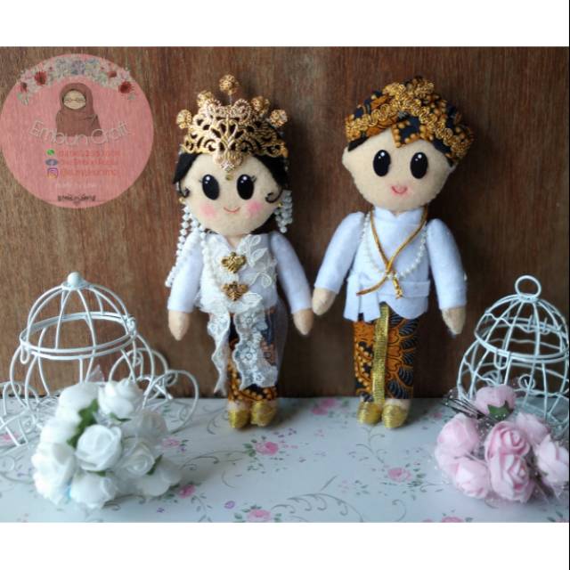 Boneka pengantin adat boneka pengantin adat sunda boneka pengantin flanel boneka mahar