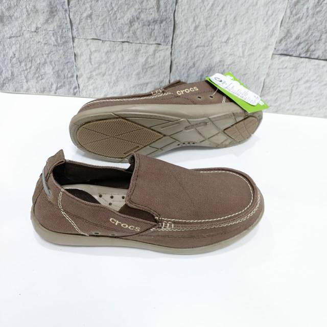 Sepatu Pria Crocs Walu Man / Sepatu Crocs Best Seller / Crocs Pria / Sepatu Slip On Pria