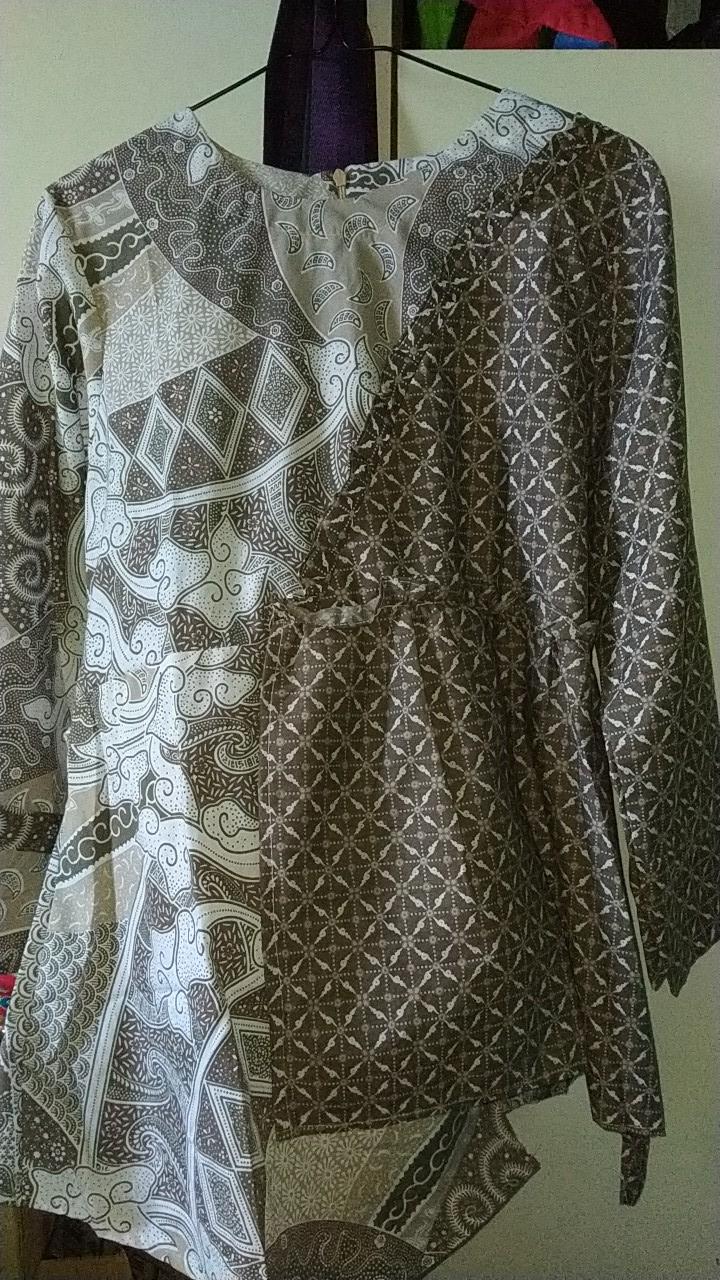 Maura Couple - Sania Ruffle Batik Couple Ori Ndoro Jowi Garansi Termurah Shopee - Batik Modern