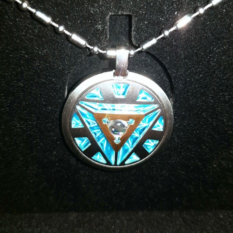 PRELOVED (SECOND LIKE NEW) Kalung/Pendant IronMan MCI ✓Kalung Kesehatan MCI 100% Original