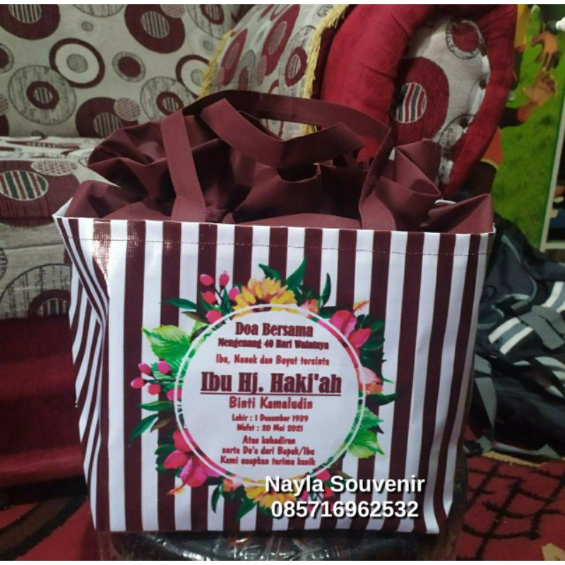

tas souvenir mengenang 40 hari/tas berkat custom/tas hajatan dus 22x22 cm