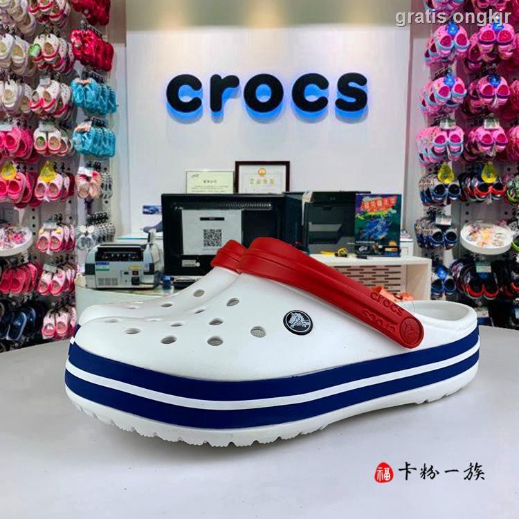 who sells crocs sandals near me