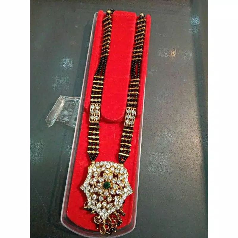 Manggal sutra/ kalung india perhiasan india kalung pernikahan uttran jodha tapasya