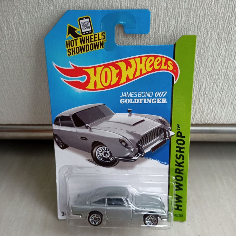 hot wheels aston martin db5