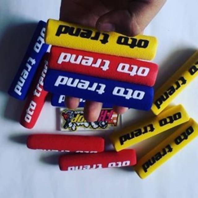 TERBARUUU  BUSA HANDLE OTOTREND COCOK BUAT HARIAN & CONTES