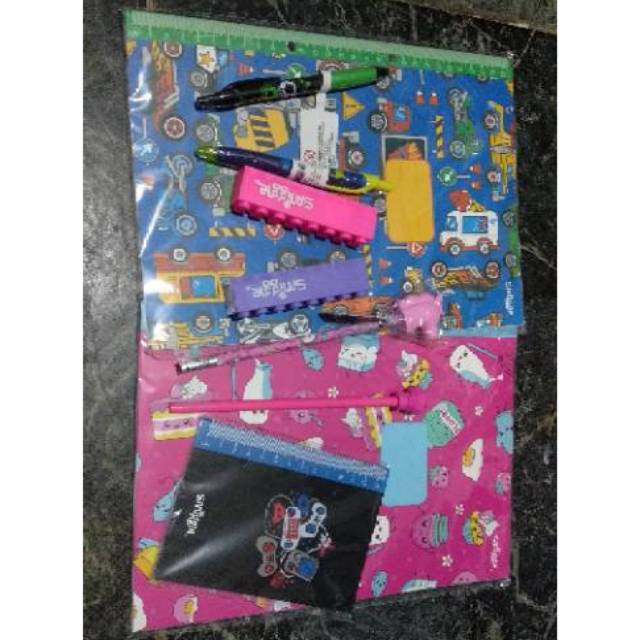 

Smiggle stationary ballpoint pensil memo