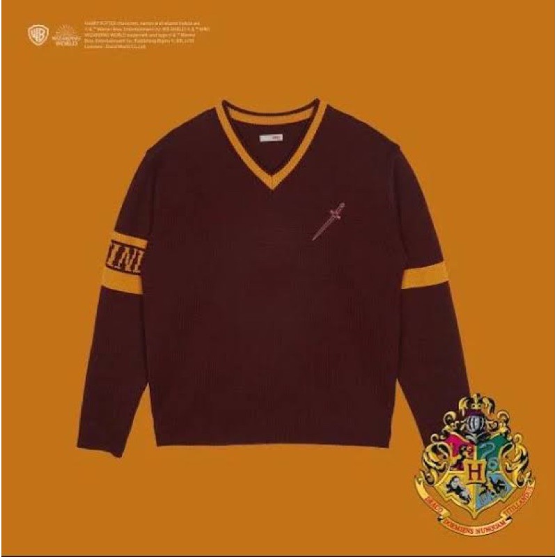 Spao x harry Potter relic founder sweater burgundy
