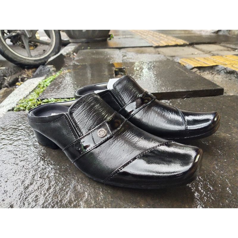 sepatu bustong formal kulit asli,sepatu bustong kulit asli,sepatu tutong formal kulit asli Cibaduyut
