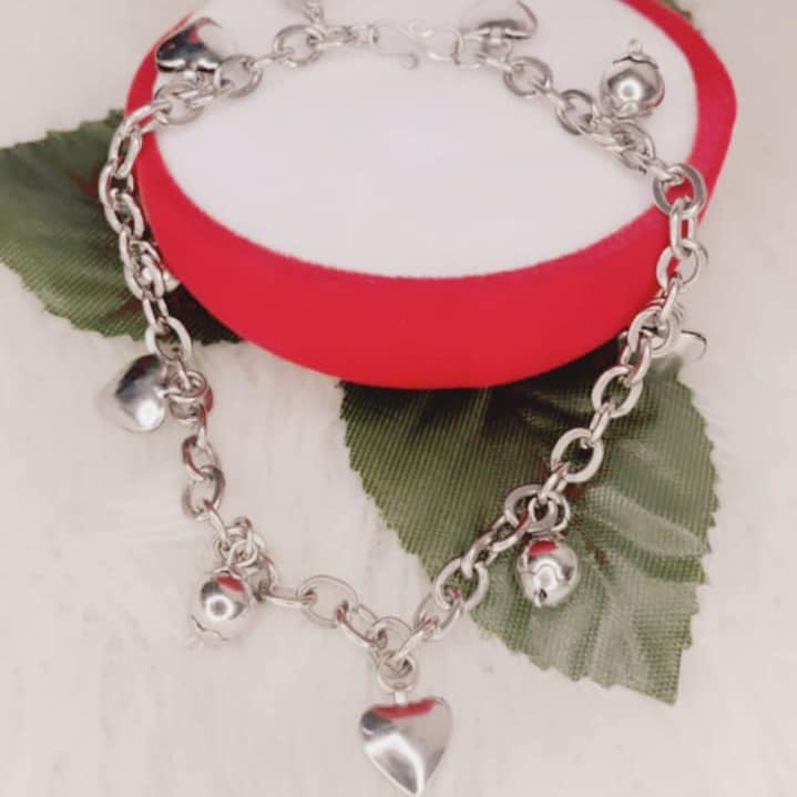 Gelang Tangan Perhiasan Wanita Dewasa Anti Karat Bahan Baja Silver Model Love Chery Monel Besi Putih