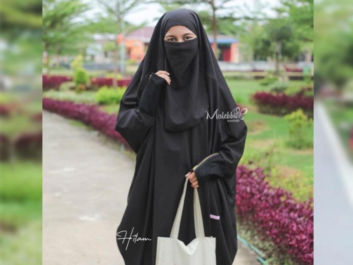 FRENCH KHIMAR NADIN