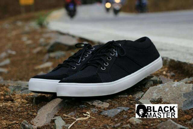 SUAREZ - BLACK MASTER ORIGINAL | Sepatu Sneakers Kasual Pria Kuliah Sekolah Santai Hangout Murah