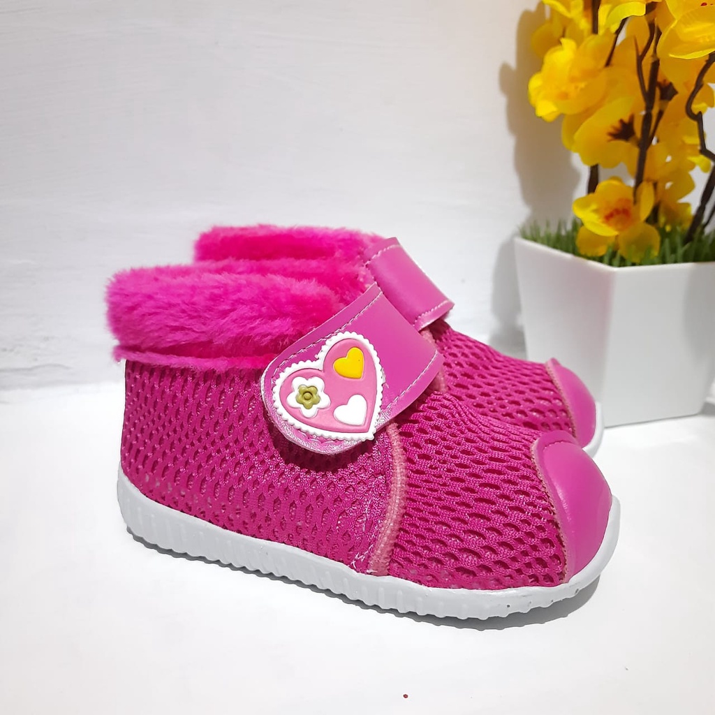 mandirishoestore-SEPATU BOOT BULU ANAK PEREMPUAN UNTUK 1-3 TAHUN CAY10