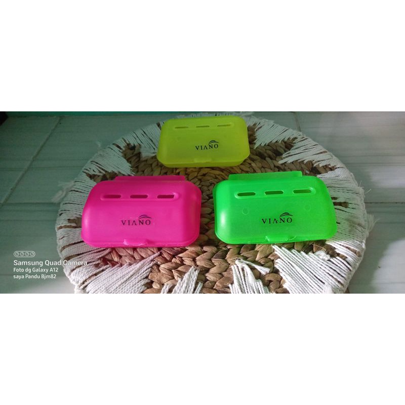 TEMPAT SABUN/KOTAK SABUN WARNA
