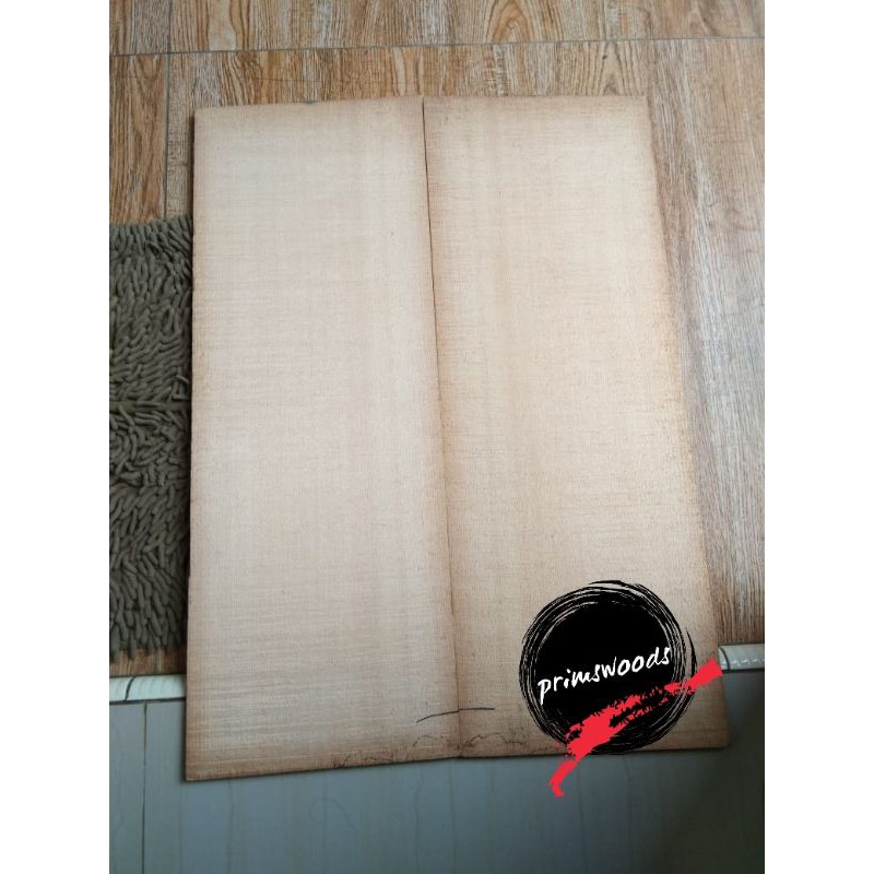 Kayu Spruce AAA Bahan Top Gitar Solid material