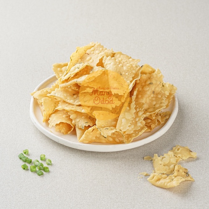 

(250 g) Keripik Pangsit Asin Original.