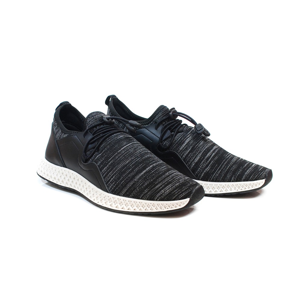 Stride Black | Sepatu Sneakers Lari Knit Knitted Premium Rajut Original Ori Footwear | FORIND Volve