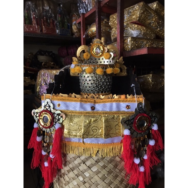 pelangkiran cempaka ukir