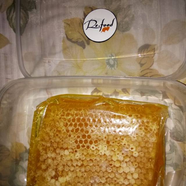 

Sarang madu melifera 500gram