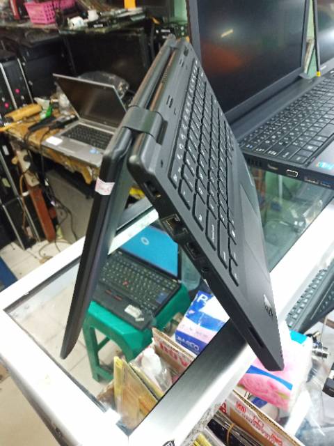 LAPTOP lenovo yoga - SSD - laptop second - laptop murah - bergaransi - laptop kuliah